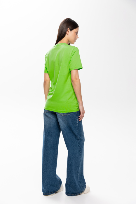 Женская ярко-зеленая футболка арт. 02W приталенного силуэта из 100% хлопка, 150 гр/м2, оптом | Мерч, униформа и текстиль для бизнеса 
 фото-4