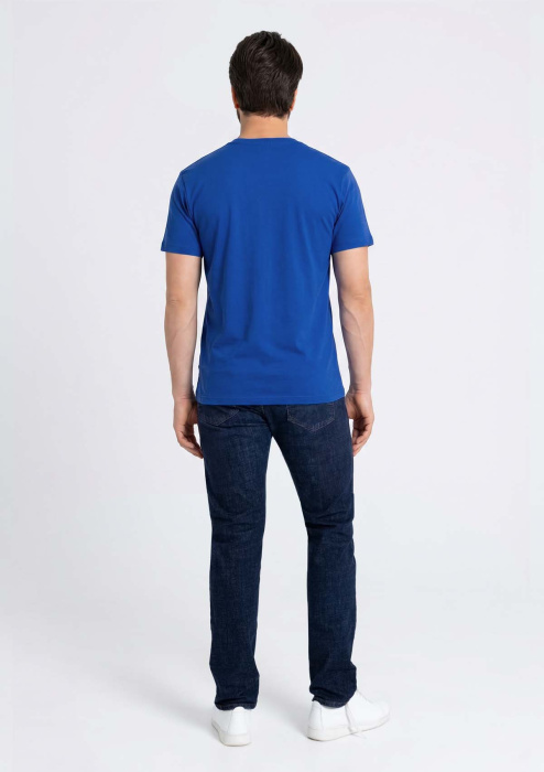 Синяя футболка арт. 08 прямого кроя из 100% хлопка, 180 гр/м2, оптом | Мерч, униформа и текстиль для бизнеса  фото-4