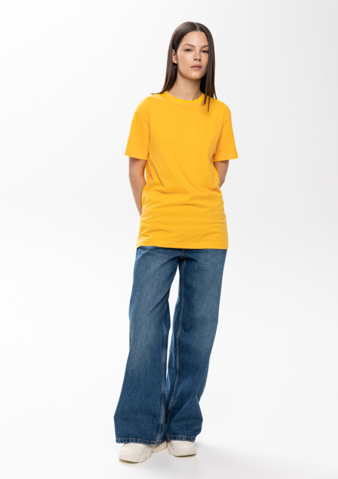 Желтая футболка арт. 02 прямого кроя из 100% хлопка, 160 гр/м2, оптом | Мерч, униформа и текстиль для бизнеса  фото-3