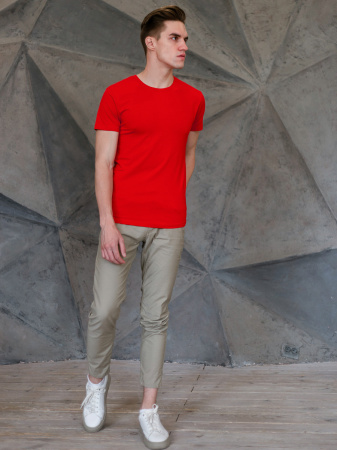 Красная футболка арт. 37 облегающего силуэта, 92% хлопок, 8% эластан, 180 гр/м2, оптом | Мерч, униформа и текстиль для бизнеса  photo-5