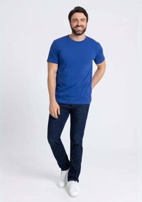 Синяя футболка арт. 08 прямого кроя из 100% хлопка, 180 гр/м2, оптом | Мерч, униформа и текстиль для бизнеса  фото-3