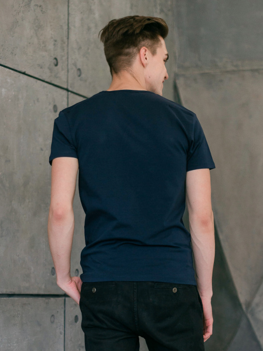 Черная футболка арт. 37 облегающего силуэта, 92% хлопок, 8% эластан, 180 гр/м2, оптом | Мерч, униформа и текстиль для бизнеса  фото-4