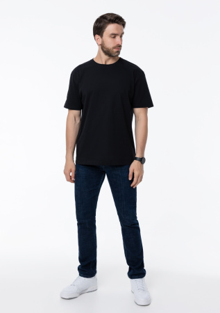 Чёрная футболка арт. 02 прямого кроя из 100% хлопка, 160 гр/м2, оптом | Мерч, униформа и текстиль для бизнеса  photo-5