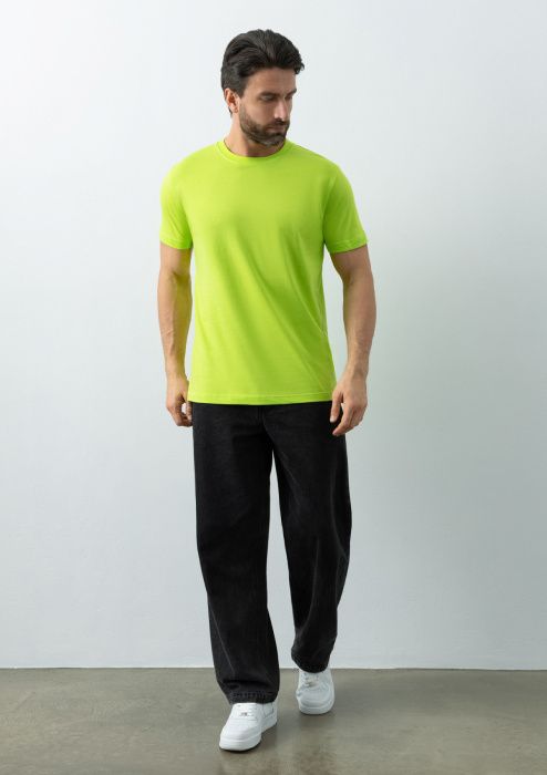 Лаймовая футболка арт. 51 прямого кроя из 100% хлопка, 150 гр/м2, оптом | Мерч, униформа и текстиль для бизнеса 
 фото-3
