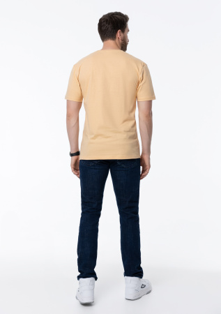 Бежевая футболка арт. 02 прямого кроя из 100% хлопка, 160 гр/м2, оптом | Мерч, униформа и текстиль для бизнеса  photo-9