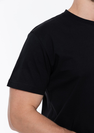 Чёрная футболка арт. 52 прямого кроя из 100% хлопка, 150 гр/м2, оптом | Мерч, униформа и текстиль для бизнеса  photo-6