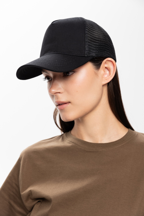 Черная бейсболка с сеткой арт. 05, 5 клиньев, 100% хлопок, 280 гр/м2, оптом | Мерч, униформа и текстиль для бизнес фото-4