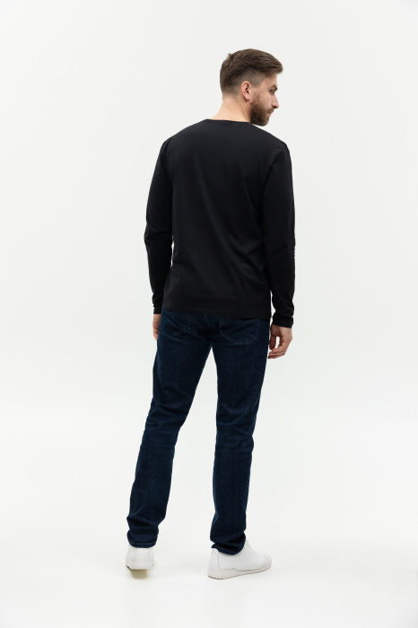 Чёрная футболка с длинными рукавами арт. 35 прямого кроя, состав 92% хлопок 8% эластан, 180 гр/м2, оптом | Мерч, униформа и текстиль для бизнеса   фото-4