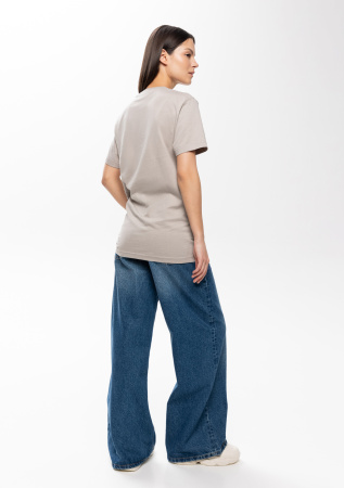 Светло-серая футболка арт. 02 прямого кроя из 100% хлопка, 160 гр/м2, оптом | Мерч, униформа и текстиль для бизнеса  photo-4