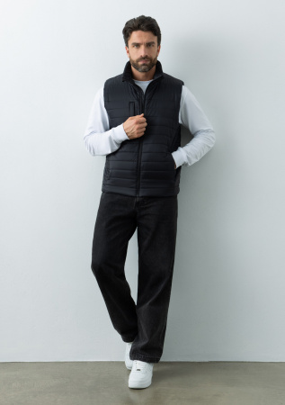 Черный ультралёгкий жилет арт. 87, 100% нейлон, оптом | Мерч, униформа и текстиль для бизнеса photo-11