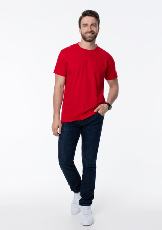 Красная футболка арт. 52 прямого кроя из 100% хлопка, 150 гр/м2, оптом | Мерч, униформа и текстиль для бизнеса  photo-4