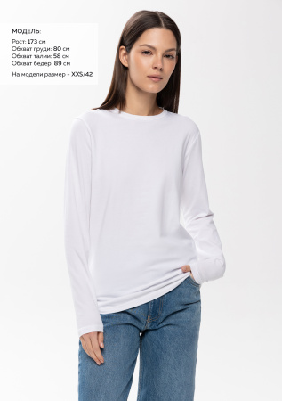 Белая футболка с длинными рукавами арт. 35 прямого кроя, из 100% хлопка, 140 гр/м2, оптом | Мерч, униформа и текстиль для бизнеса   photo-1