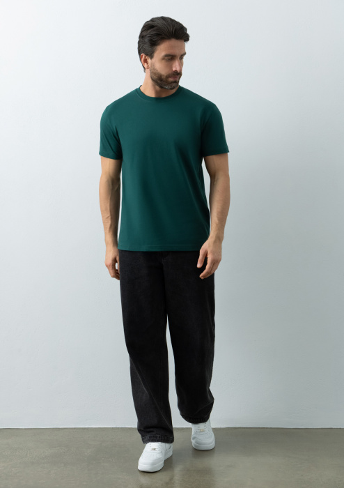 Тёмно-зелёная футболка арт. 08U прямого кроя из 100% хлопка, 180 гр/м2, оптом | Мерч, униформа и текстиль для бизнеса  фото-3
