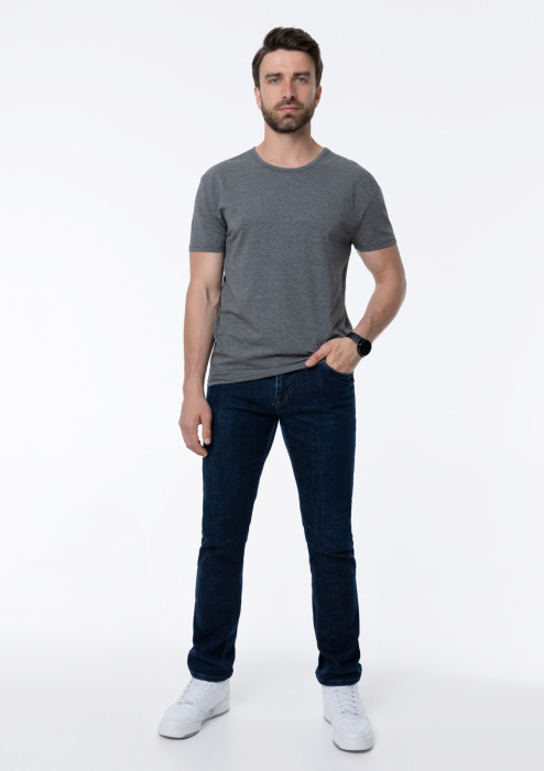 Темно-серая футболка арт. 37 облегающего силуэта, 92% хлопок, 8% эластан, 180 гр/м2, оптом | Мерч, униформа и текстиль для бизнеса  фото-3